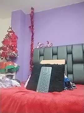 ashtoncooperr's cam snapshot