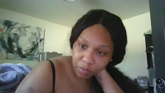 Pussycreamepie's cam snapshot