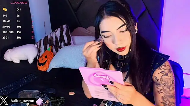 Aliceowenn live sex cam