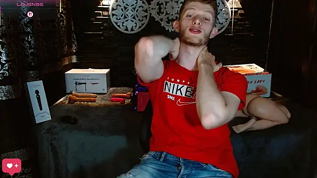 andrewxbi's cam snapshot