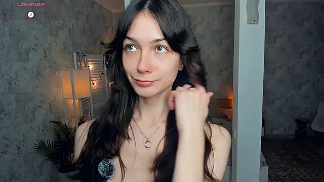 ReneeLippeatt's cam snapshot