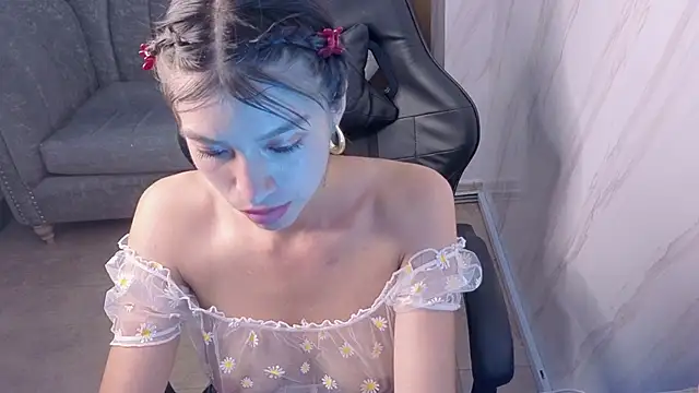 Isabella_Blondetf's cam snapshot