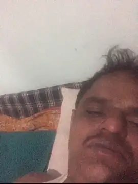 sexguruxxx's cam snapshot