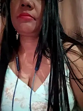 Love-pari09's cam snapshot