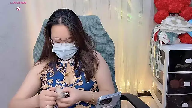 NEWONETO live sex cam