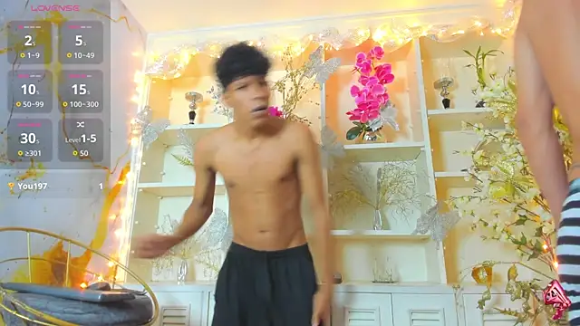 BvlgarVoyss's cam snapshot