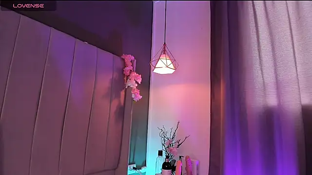 valeria_rouse28's cam snapshot