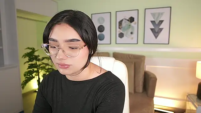 EmilyTurneer's cam snapshot