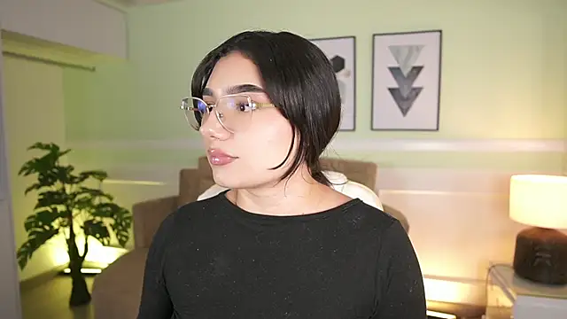 EmilyTurneer's cam snapshot