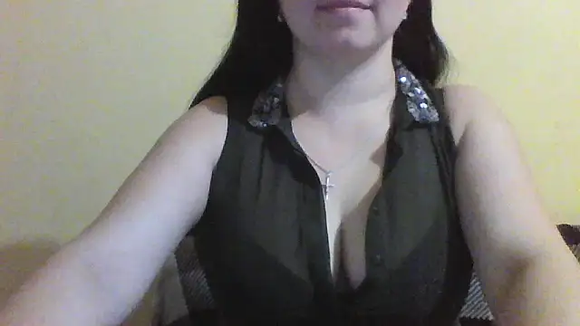 Vitalina282128's cam snapshot