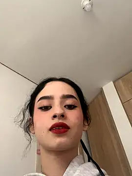 salome-brown's cam snapshot