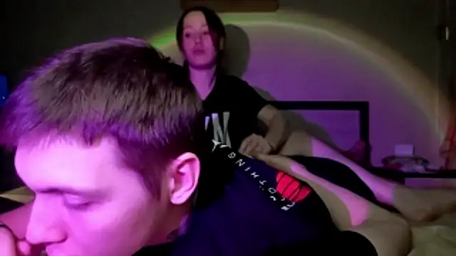 Jenny_Couple's cam snapshot