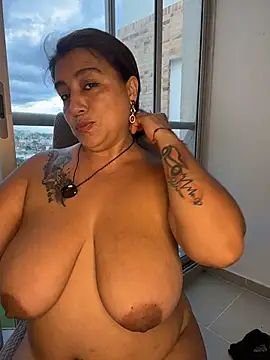 MrsFoucher's cam snapshot