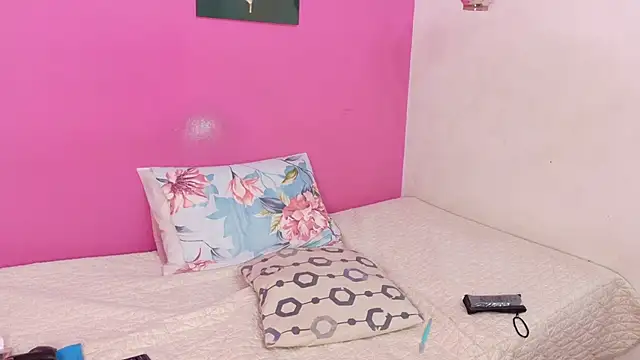 kinkyandsavage's cam snapshot