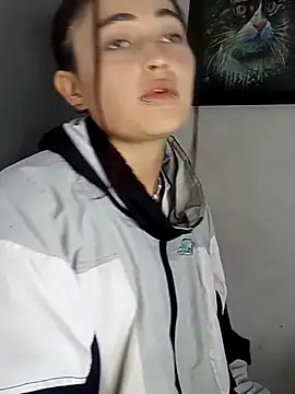 KittenMiss_'s cam snapshot