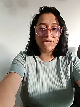 Caroline-17's cam snapshot