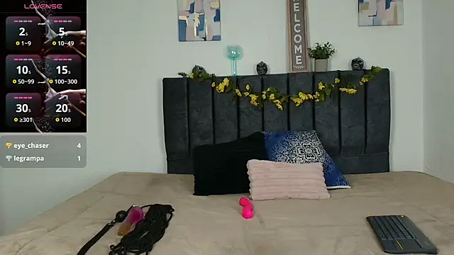 scarleth_hotmilf's cam snapshot