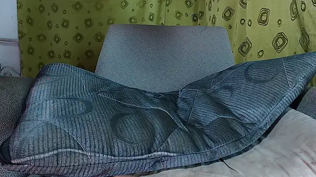 drityvaleriaanal's cam snapshot