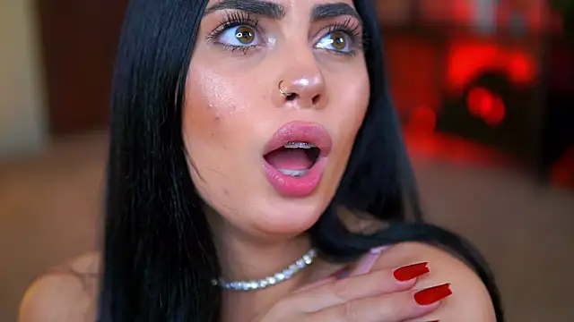 RavennaDArcy's cam snapshot