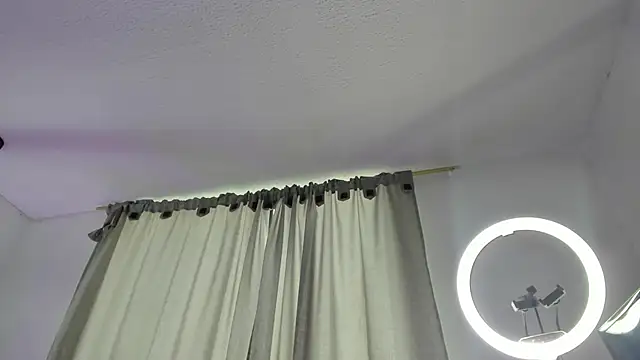 twerkgirl-coral's cam snapshot