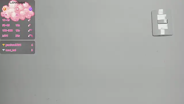 cute_emily_'s cam snapshot