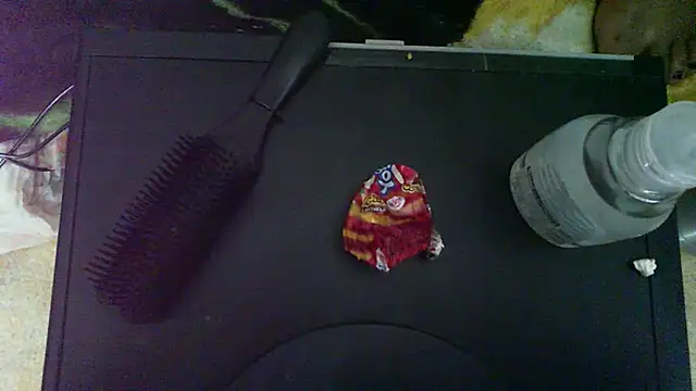 ExtraThicJuicy's cam snapshot