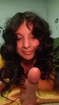 ZaraHoney live sex cam