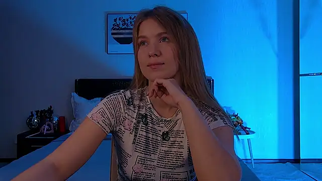 CassandraMarcy's cam snapshot