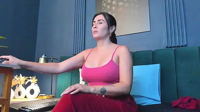 scarlet_edwars's cam snapshot