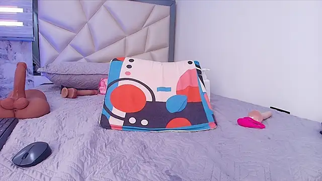 carol_juicyy's cam snapshot