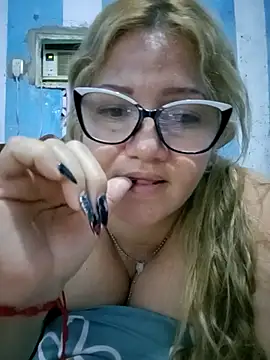 Carlotaazul's cam snapshot