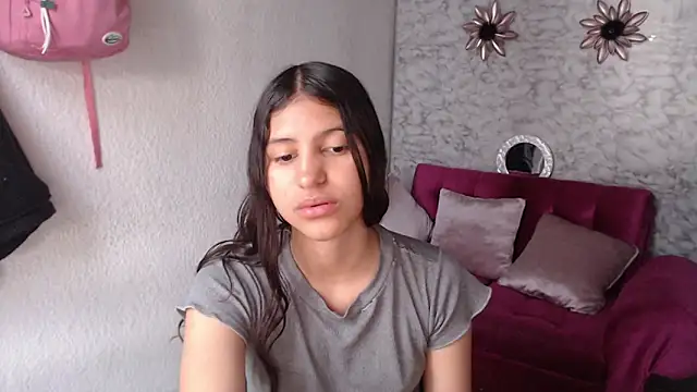 Evagirl69's cam snapshot