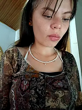 _Isabella-7's cam snapshot