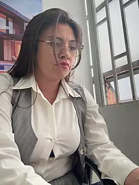 LIZ-06_'s cam snapshot