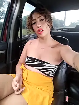 roxyrougee's cam snapshot