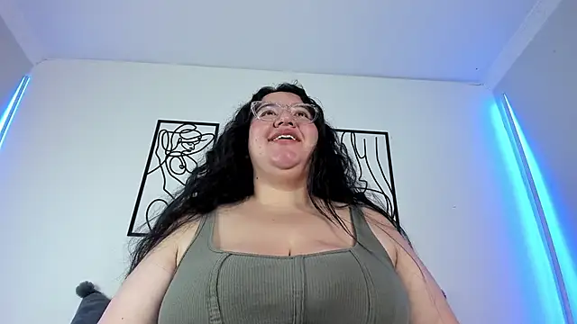 RubyPirsso18's cam snapshot