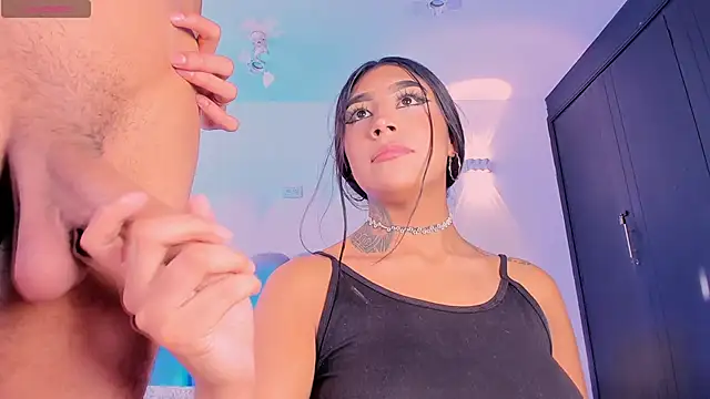 candyandmarilyn live sex cam