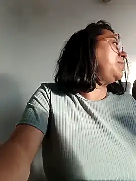 Caroline-17's cam snapshot