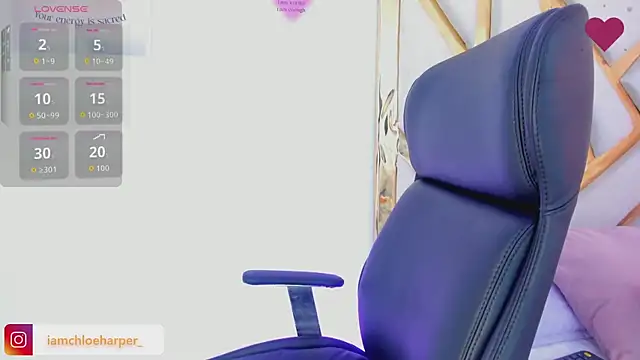 ChloeHarper_ live sex cam