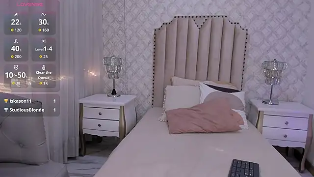 fallon_grey's cam snapshot