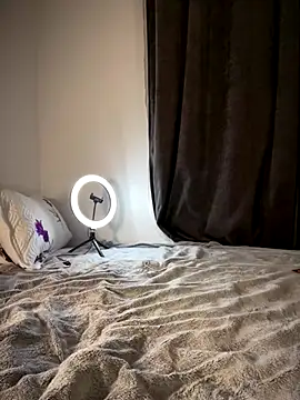 Ella_Charm live sex cam