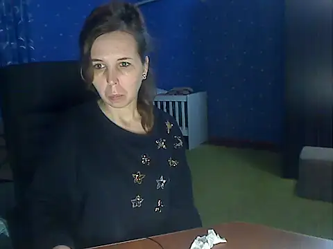 loveis007's cam snapshot