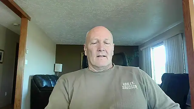 BasicAnt live sex cam