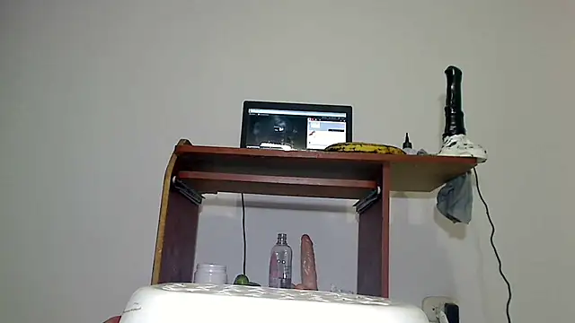 SensualGata13's cam snapshot