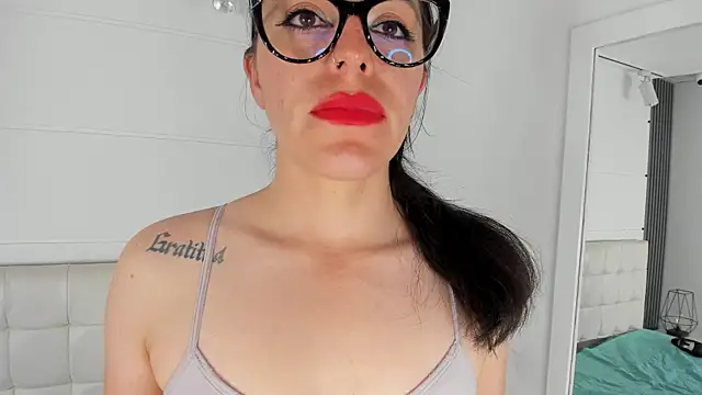 IsisNoir's cam snapshot