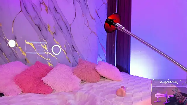 Emmiicute's cam snapshot