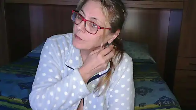 pussy_boom4u's cam snapshot