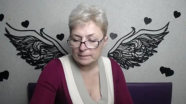 EmiliaGree's cam snapshot