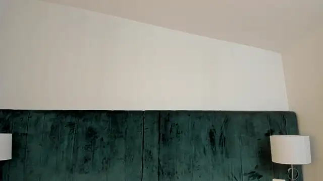 FrancescaSkuirt's cam snapshot