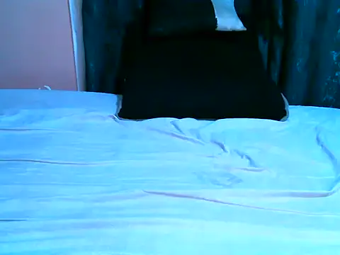 Pretty_kara's cam snapshot